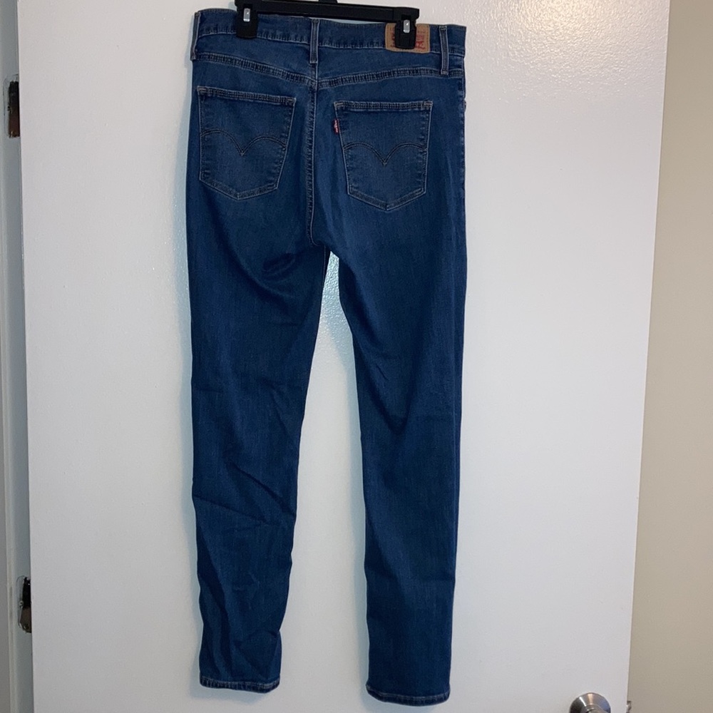 Levi Women Slimming Skinny Jeans Size 30 - Picture 3 of 5